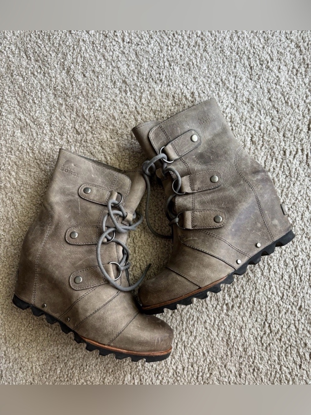Sorel Grey Lace-Up Wedge Ankle Boots